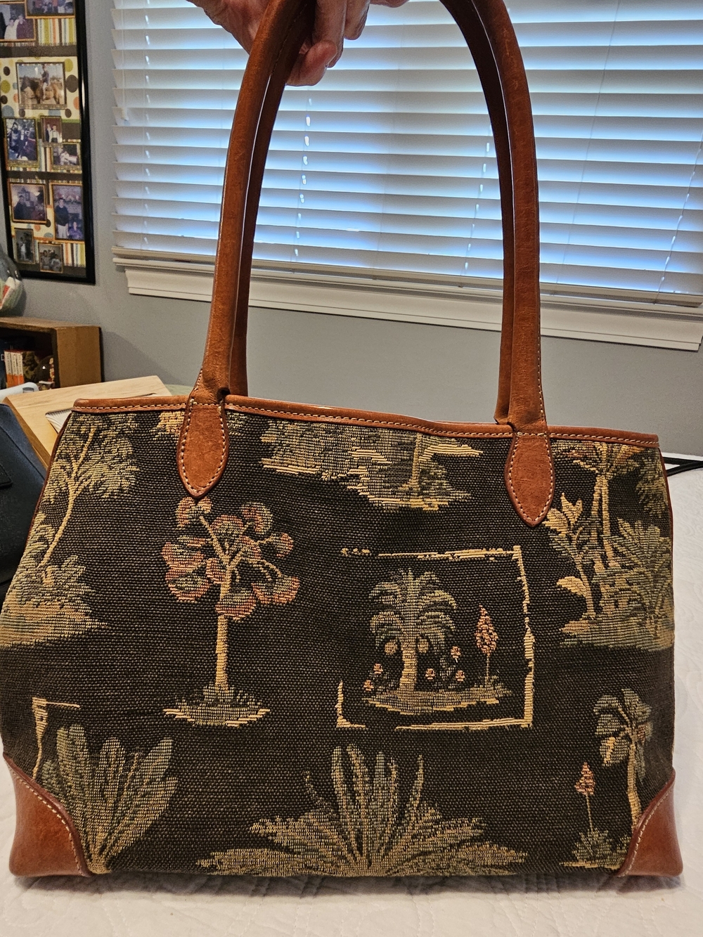 VINTAGE Tommy Bahama Navy Tapestry Shoulder Tote with Tan Leather Trim